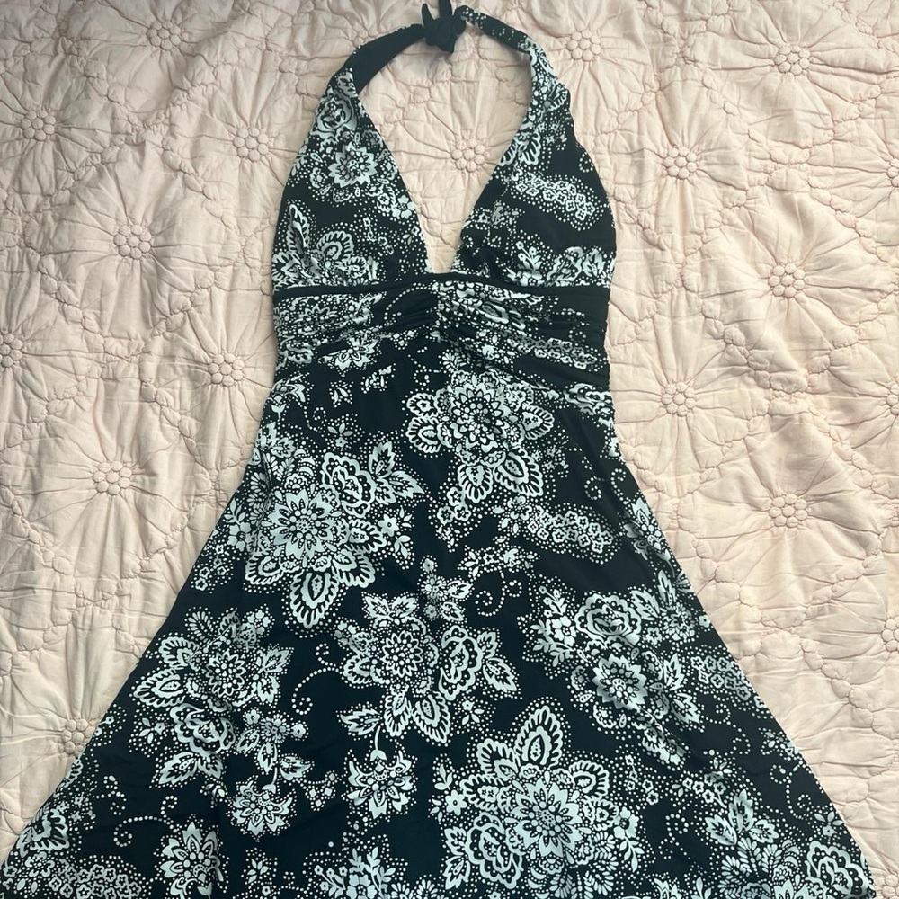 White House Black Market Black and White Midi Dress
